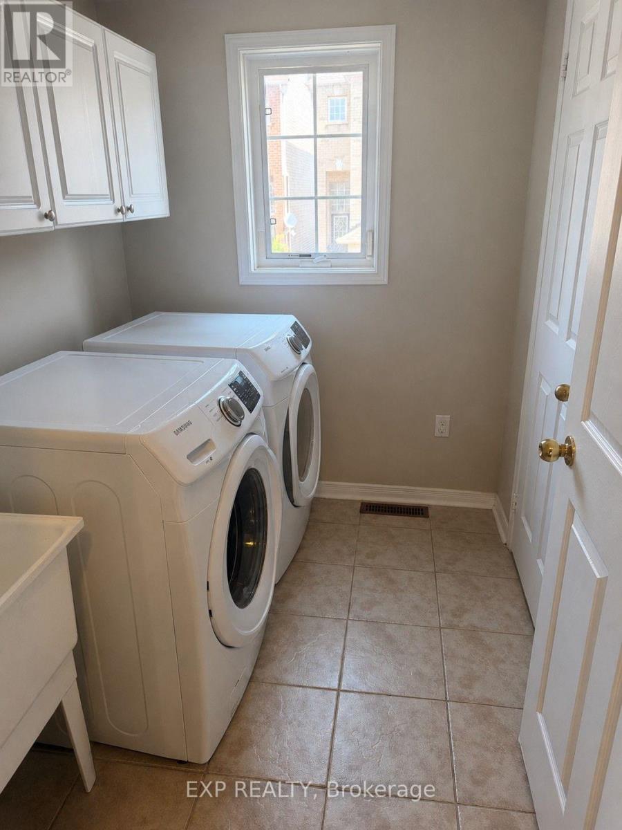 Residential in Burlington (Appleby) 5
