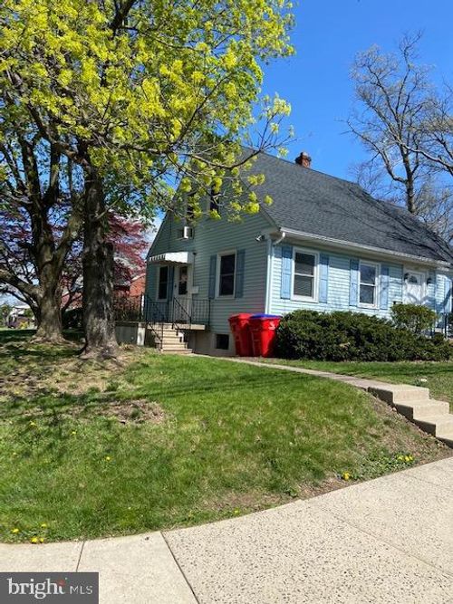 a-235 S 5th St, SOUDERTON, PA, 18964-1253 | Card Image