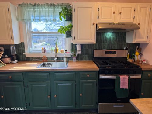 2r-410 1/2 5th Ave, Asbury Park, NJ, 07712-5459 | Card Image