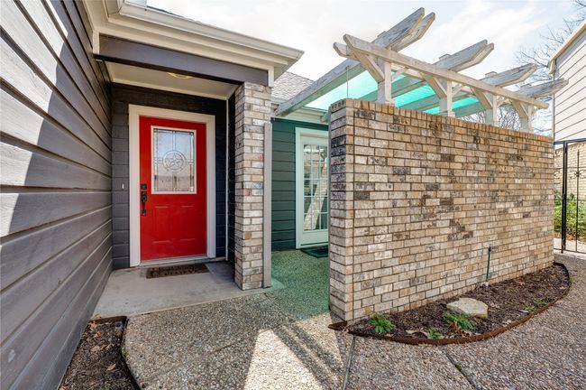View of entrance to property | Image 4