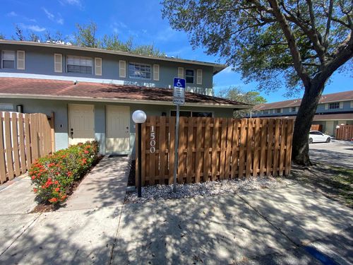 1500 Cypress Way E, Palm Springs, FL, 33406-7401 | Card Image