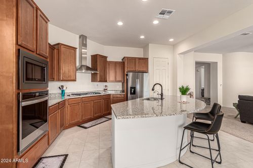 7266 W Meadowlark Way, Florence, AZ, 85132-7024 | Card Image