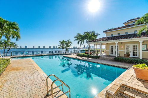 203-1140 Lake Shore Dr, Lake Park, FL, 33403-2874 | Card Image