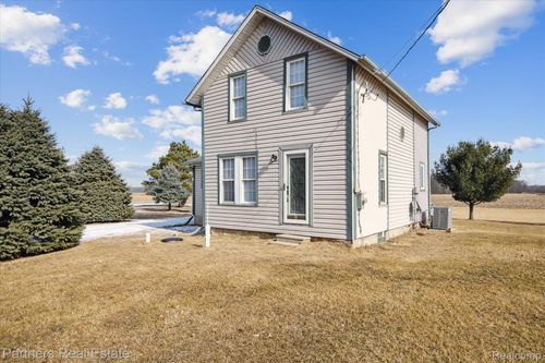 10602 Ferder Rd, Maybee, MI, 48159-9776 | Card Image