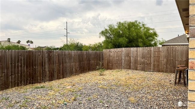 APT-4 - 4902 N Hiawatha Dr, Condo with 3 bedrooms, 2 bathrooms and 2 parking in Pharr TX | Image 20