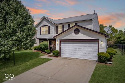 6611 Crestwell Lane, House other with 4 bedrooms, 2 bathrooms and null parking in Indianapolis IN | Image 1