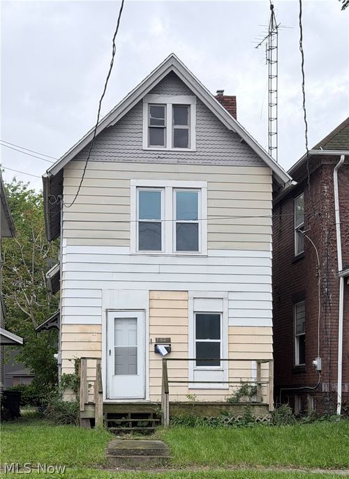 1406 6th St Sw, Canton, OH, 44707-4472 | Card Image