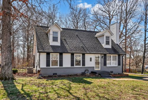 414 Newman Dr, Clarksville, TN, 37042-3827 | Card Image