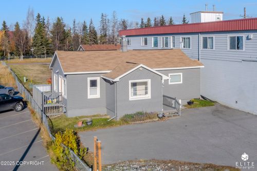411 W Northern Lights Blvd, Anchorage, AK, 99503-2502 | Card Image
