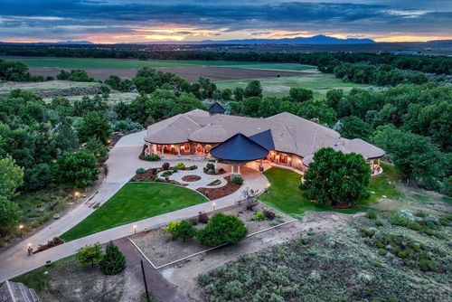 760 28 1/2 Ln, Pueblo, CO, 81006-9632 | Card Image