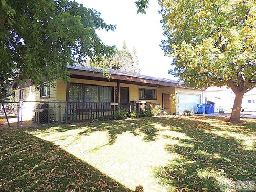 1-235 W 6th S, Saint Anthony, ID, 83445-1826 | Card Image