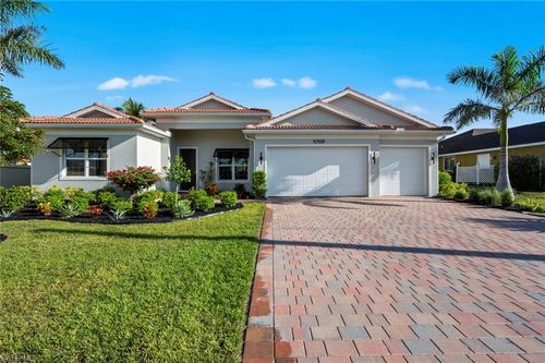 10581 Woodchuck Ln, BONITA SPRINGS, FL, 34135-6754 | Card Image
