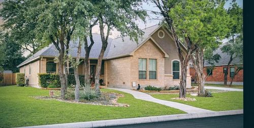 9511 Lesters Way, San Antonio, TX, 78254-1849 | Card Image