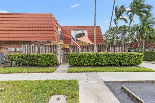 9965 Nw 6th Ct, Plantation, FL, 33324-4916 | Card Image