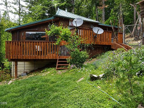 4280 Lower Wolf Creek Rd, Wolf Creek, OR, 97497-9576 | Card Image
