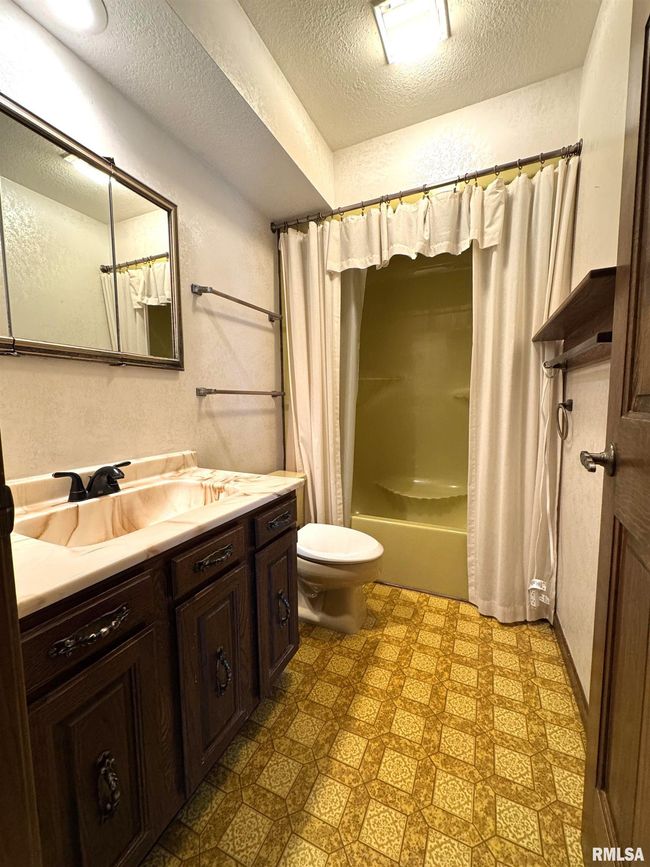 120 Basswood Rd, House other with 3 bedrooms, 3 bathrooms and null parking in Springfield IL | Image 25