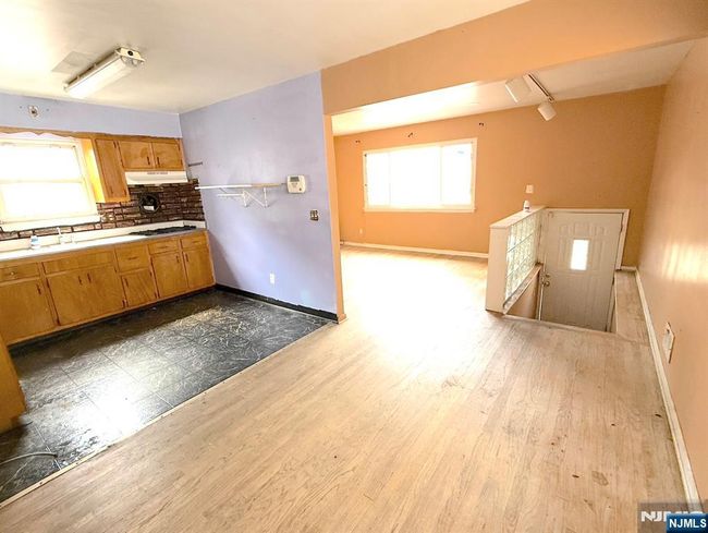 1437 Gehr Pl, House other with 3 bedrooms, 2 bathrooms and null parking in North Bergen NJ | Image 9