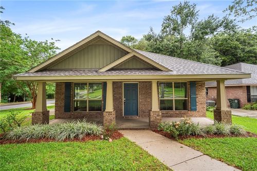 501 Charing Cross St, Fairhope, AL, 36532-7102 | Card Image