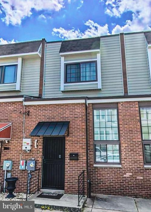 6218 Pine St, PHILADELPHIA, PA, 19143-1028 | Card Image