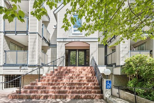 305-7459 Moffatt Rd, Richmond, BC, V6Y1X9 | Card Image