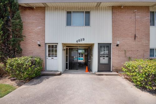 117-4039 Cole Ave, Dallas, TX, 75204-1800 | Card Image