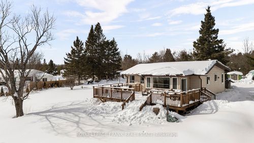 2378 Monck Rd, Kirkfield, ON, K0M2B0 | Card Image