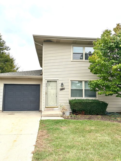 2028 Kevin Dr, Montgomery, IL, 60538-1054 | Card Image