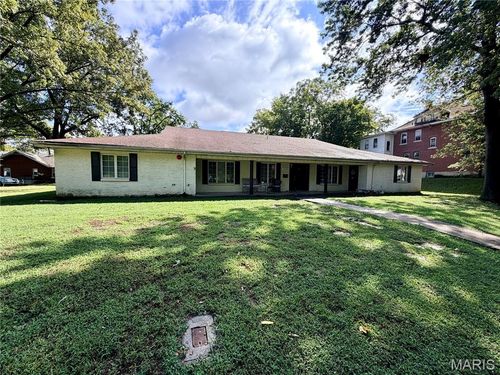 224 N Frederick St, Cape Girardeau, MO, 63701-5626 | Card Image