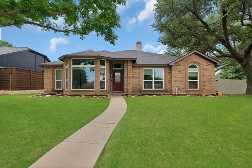 2945 Downing St, Flower Mound, TX, 75028-1730 | Card Image