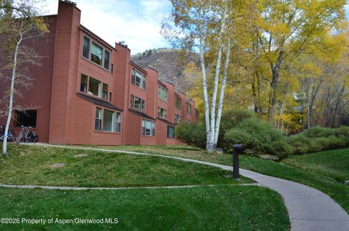 1012 Vine Street, Aspen, CO, 81611 | Card Image