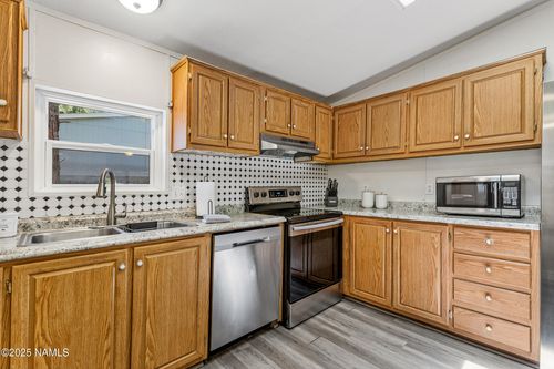 2225 W Atlantic Ct, Flagstaff, AZ, 86001-8783 | Card Image