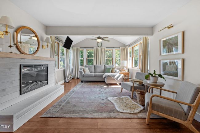 43-web-or-mls-P1072176 | Image 18