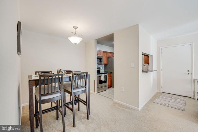 3H - 10320 Luria Commons Ct, Condo with 2 bedrooms, 1 bathrooms and null parking in BURKE VA | Image 6