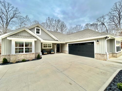 387 Falls Creek Way, Somerset, KY, 42503-6407 | Card Image