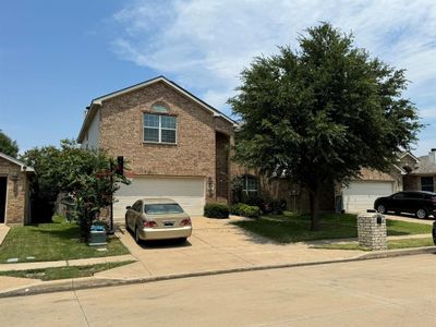 3833 Cedar Falls Drive, House other with 4 bedrooms, 2 bathrooms and null parking in Fort Worth TX | Image 2