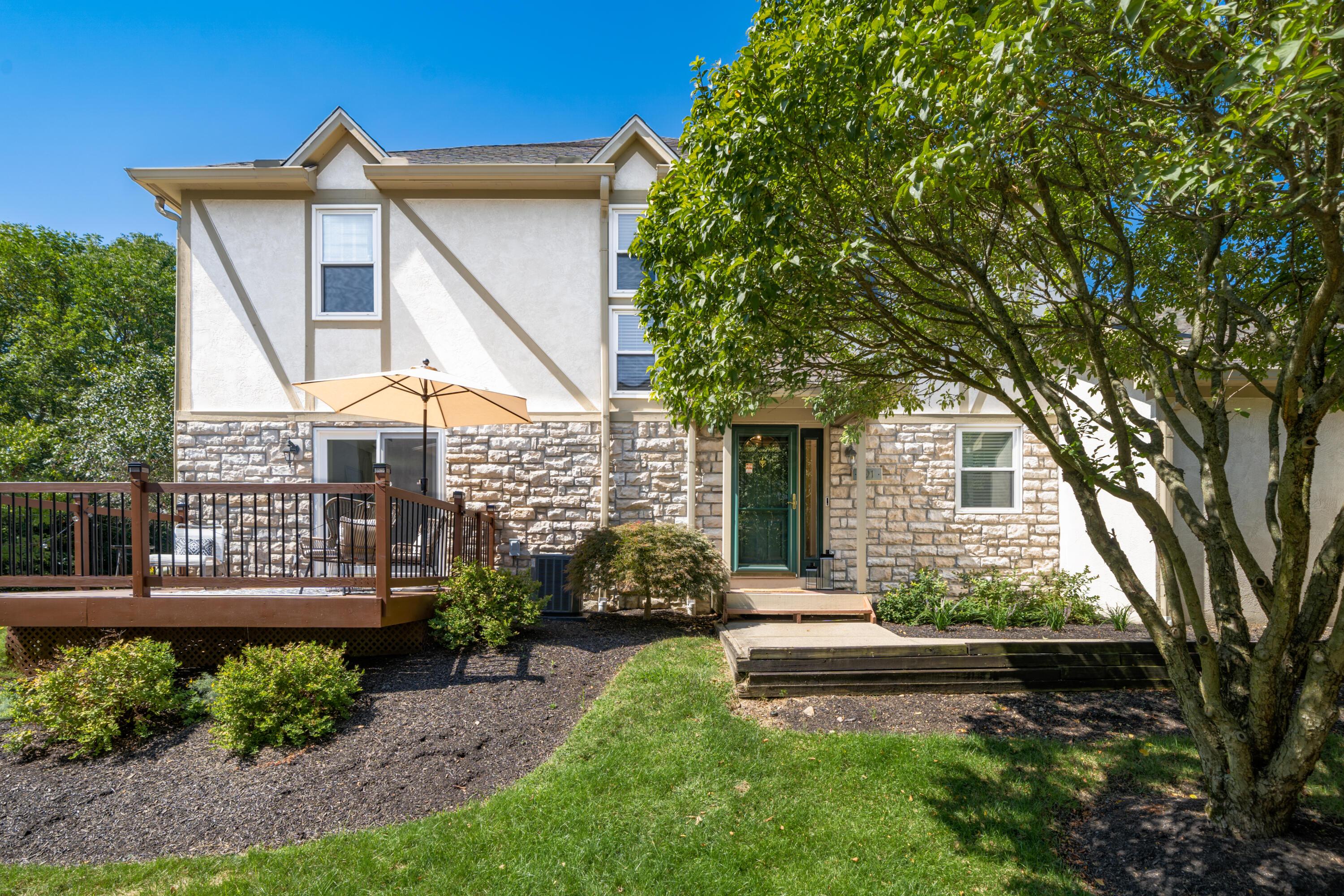 Olentangy Woods Dr, Columbus, OH 43235