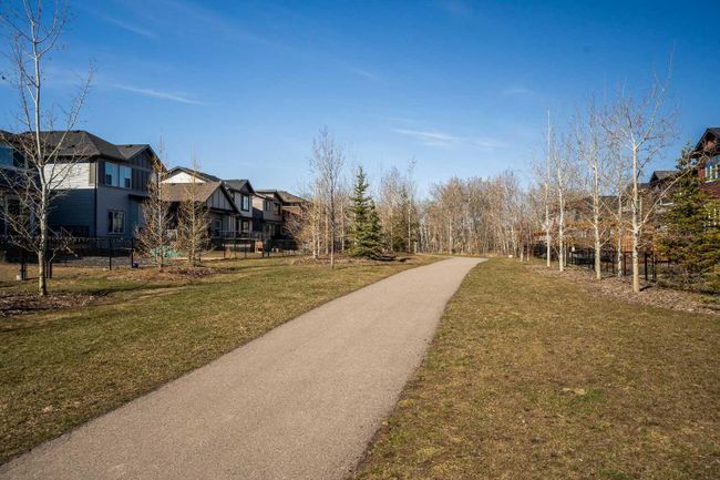 84 Walgrove Terrace Se, Home with 3 bedrooms, 2 bathrooms and 4 parking in Calgary AB | Image 42