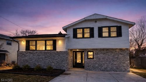 306 Cambridge Rd, Cherry Hill, NJ, 08034-1820 | Card Image