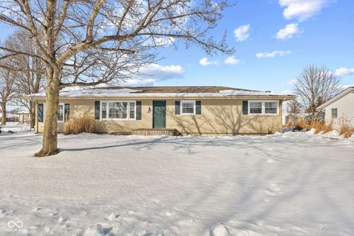 656 Daugherty St, Columbus, IN, 47201-7623 | Card Image