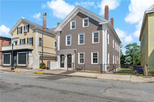 1538 Purchase St, New Bedford, MA, 02740-6843 | Card Image