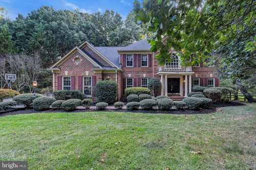 1008 Kimberly Pl, GREAT FALLS, VA, 22066-1545 | Card Image