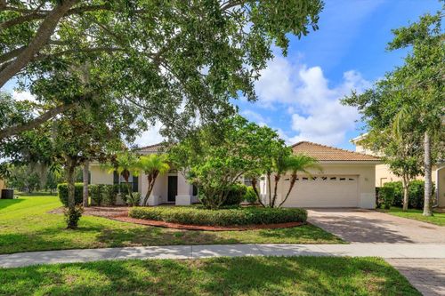 4034 Bougainvillea Pl, KISSIMMEE, FL, 34746-1829 | Card Image