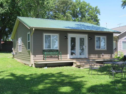 W10397 Blackhawk Trail, FOX LAKE, WI, 53933 | Card Image