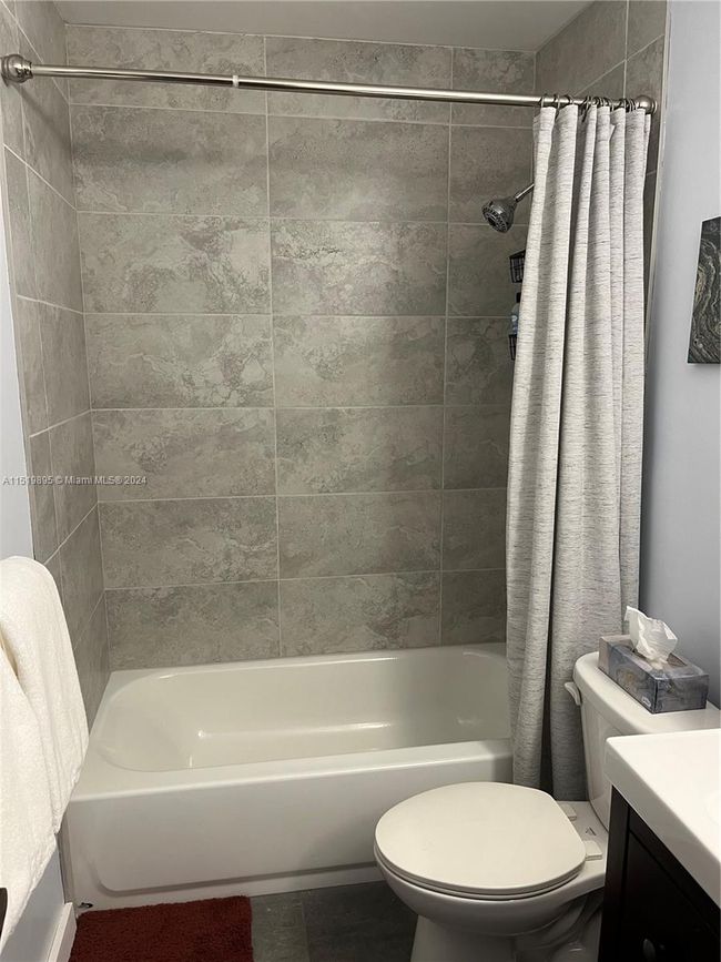 APT-15 - 6001 Se Landing Way, Condo with 2 bedrooms, 2 bathrooms and null parking in Stuart FL | Image 20