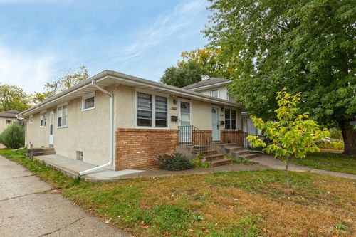 3009 39th Ave S, Minneapolis, MN, 55406-2207 | Card Image