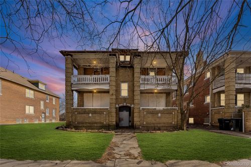 2303 W Grand Street, Detroit, MI, 48238 | Card Image