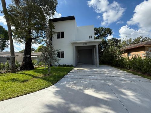 2788 Nw 9th Pl, Fort Lauderdale, FL, 33311-6669 | Card Image