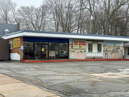 1903 W 8th St, Erie, PA, 16505-4936 | Card Image