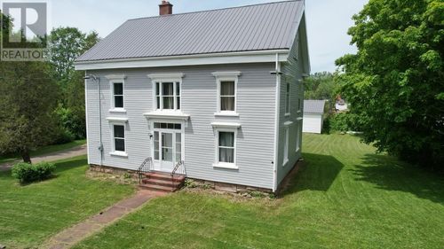 167 Lower Main St, Oxford, NS, B0M1P0 | Card Image