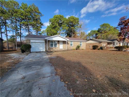 678 Walker St, Fayetteville, NC, 28311-1912 | Card Image